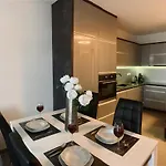 Downtown Family&friends Apartman