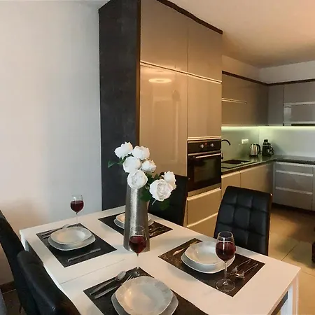 Downtown Family&friends شقة