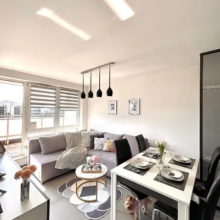 Downtown Family&friends * رشيشوف