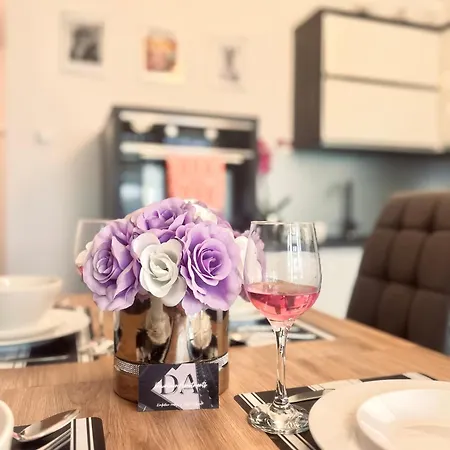 Downtown Family&friends