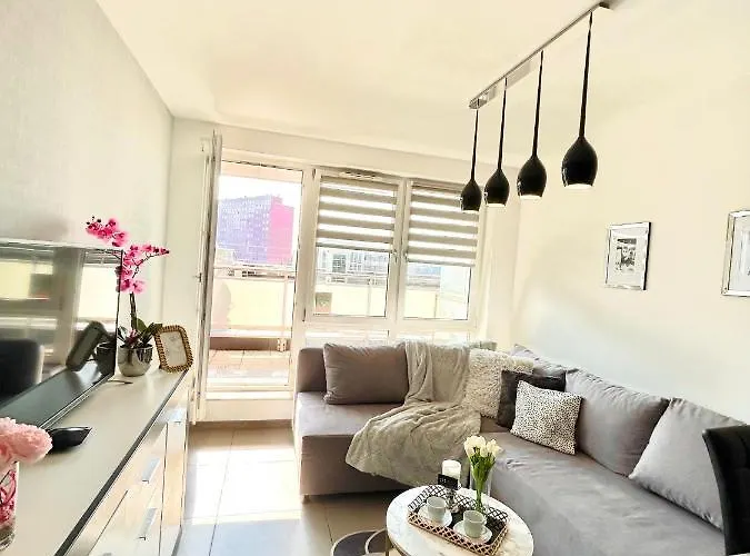 Downtown Family&friends