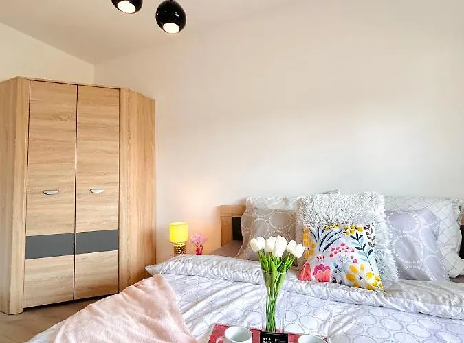 Downtown Family&friends