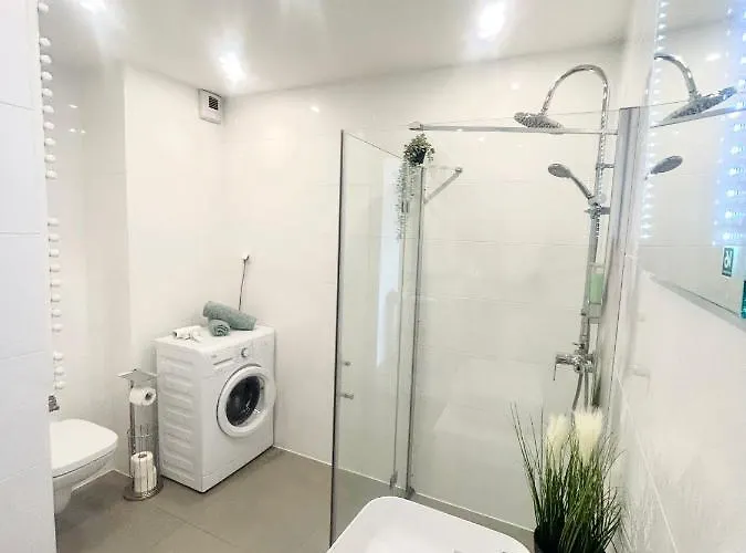 Downtown Family&friends