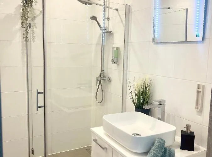 Downtown Family&friends